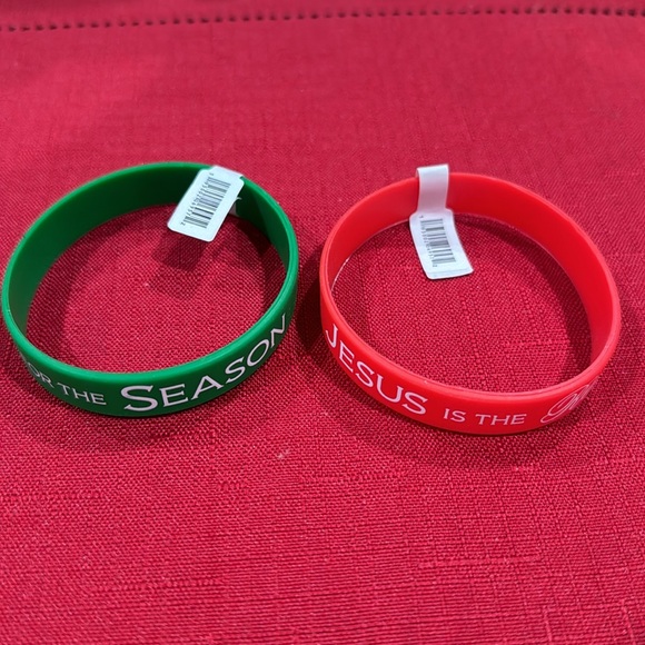 Jesus is the Reason for the Season 2 silicone bracelets 7” stretchable nwt - Picture 5 of 5